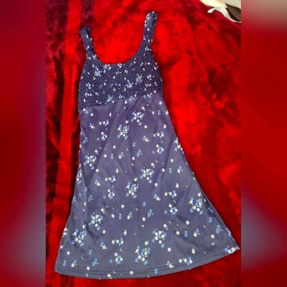 Pelican Cove Dress - Picture 1 of 3